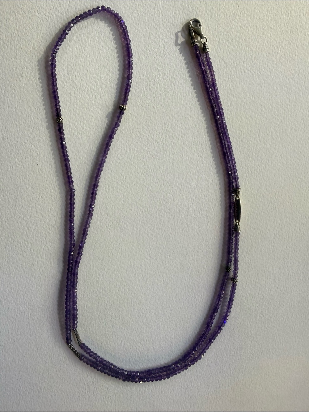 Lagos Amethyst caviar beaded necklace - Picture 4 of 10